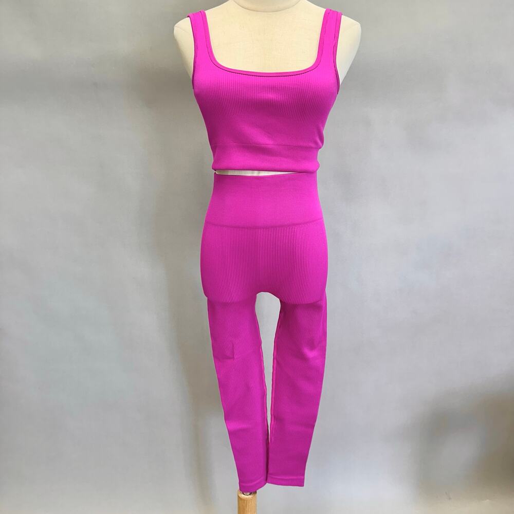 Amazon ribbed seamless button scrunch leggings & sports bra set pink size medium